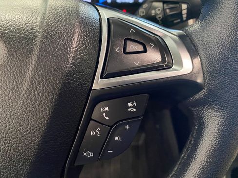 Used 2022 Ford Edge SEL w/ Convenience Package image 22