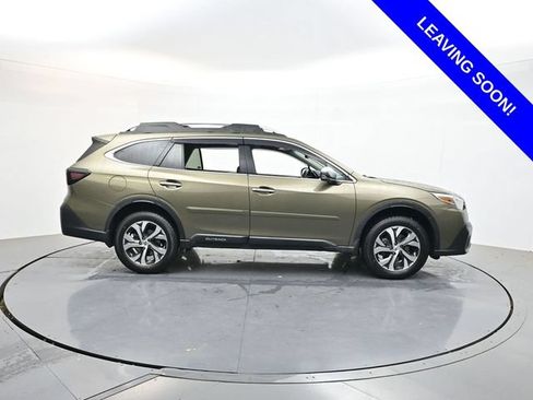 Used 2021 Subaru Outback Touring XT AWD/4WD image 8