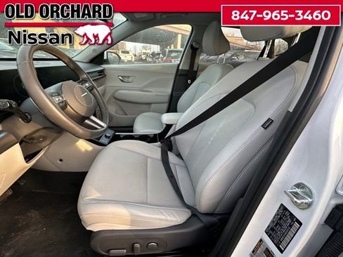 Used 2024 Hyundai Kona Limited AWD/4WD image 12