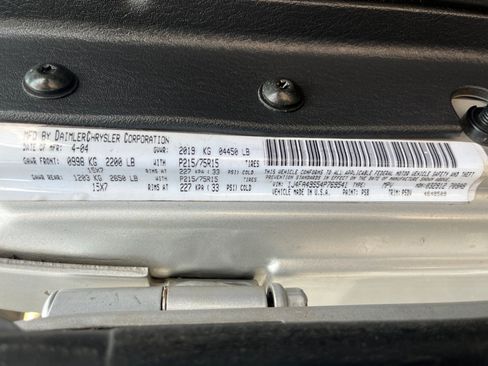 Used 2004 Jeep Wrangler 4WD w/ Dual Top Group image 30