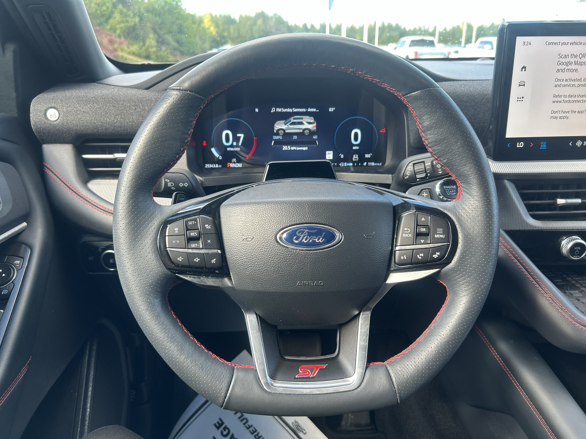Used 2025 Ford Explorer ST RWD image 14