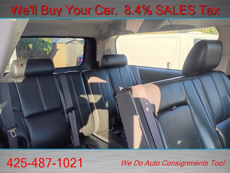 Used 2012 Chevrolet Suburban LT AWD/4WD image 19