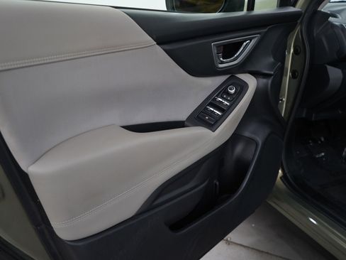 Used 2020 Subaru Forester Premium w/ Popular Package #1 image 23