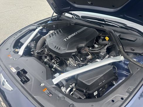Used 2023 Genesis G70 3.3T AWD/4WD image 17