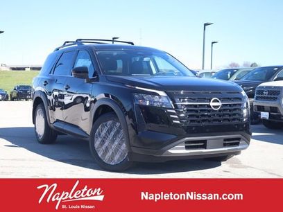 New 2026 Nissan Pathfinder SL w/ SL Premium Package