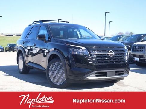 New 2026 Nissan Pathfinder SL w/ SL Premium Package image 1