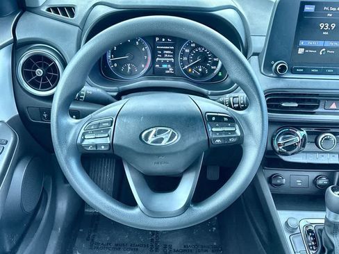 Used 2023 Hyundai Kona SEL AWD/4WD image 15