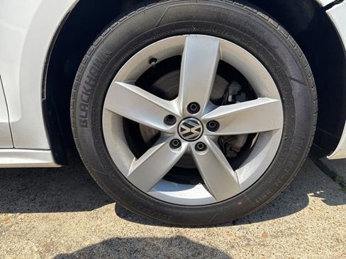 Used 2012 Volkswagen Jetta TDI FWD image 22