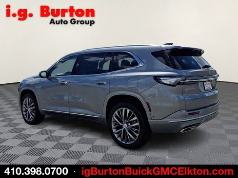 New 2026 Buick Enclave Avenir w/ Super Cruise Package AWD/4WD image 3