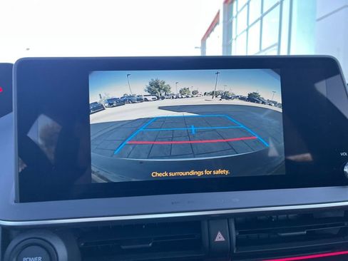 New 2026 Toyota Prius Plug-In Hybrid image 21