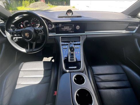 Certified 2023 Porsche Panamera 4 Platinum Edition AWD/4WD image 18