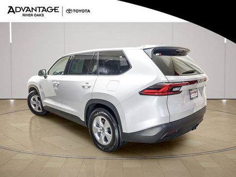Certified 2025 Toyota Grand Highlander FWD image 5