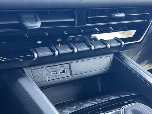 New 2026 GMC Canyon Elevation RWD image 20