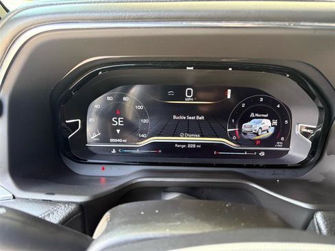 Used 2023 GMC Yukon Denali AWD/4WD image 38