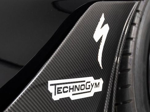 Used 2015 McLaren P1 image 85