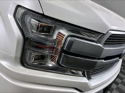 Used 2019 Ford F150 Platinum w/ Equipment Group 701A Luxury AWD/4WD image 30