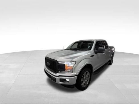 Used 2018 Ford F150 XLT w/ Equipment Group 302A Luxury AWD/4WD image 2