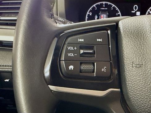 Certified 2025 Honda Odyssey Touring image 11