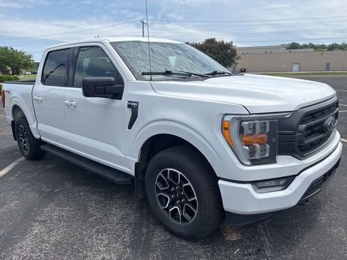 Used 2021 Ford F150 XLT w/ Equipment Group 302A High AWD/4WD image 3