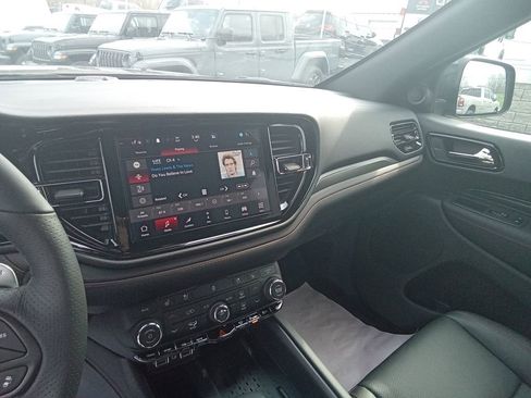 New 2026 Chrysler Pacifica Select w/ S Appearance Package image 20