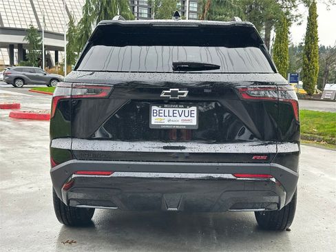 New 2026 Chevrolet Equinox RS image 4