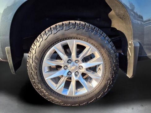 Used 2019 Chevrolet Silverado 1500 LTZ w/ LTZ Plus Package image 22