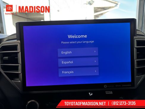 Used 2022 Toyota Tundra Limited image 17