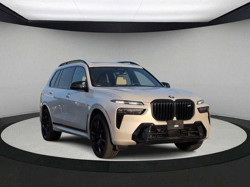 Used 2024 BMW X7 M60i w/ Executive Package AWD/4WD image 2