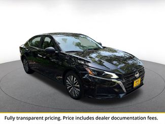 Used 2025 Nissan Altima 2.5 SV FWD video 1
