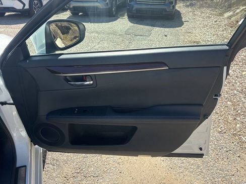 Used 2014 Lexus ES 350 w/ Luxury Package FWD image 17