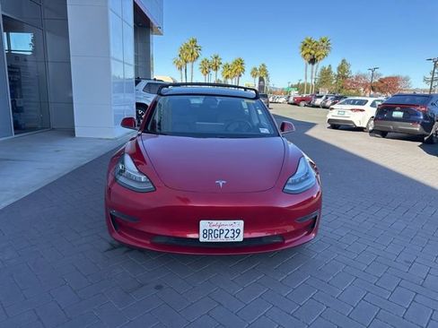 Used 2020 Tesla Model 3 Long Range image 2