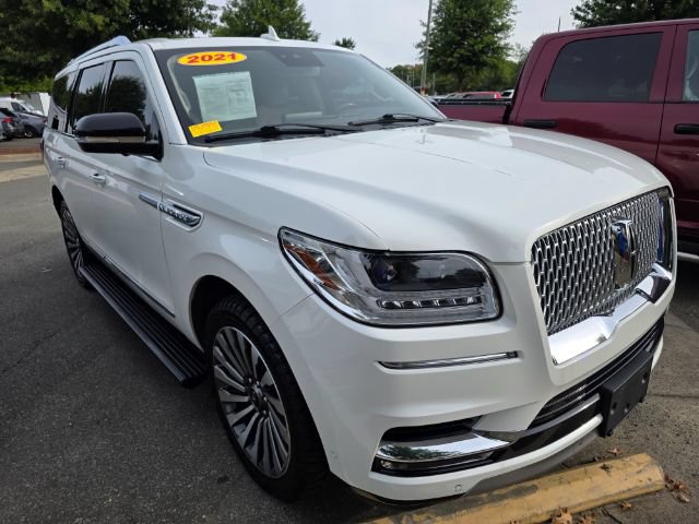 Used 2021 Lincoln Navigator Reserve w/ Luxury Package AWD/4WD image 1