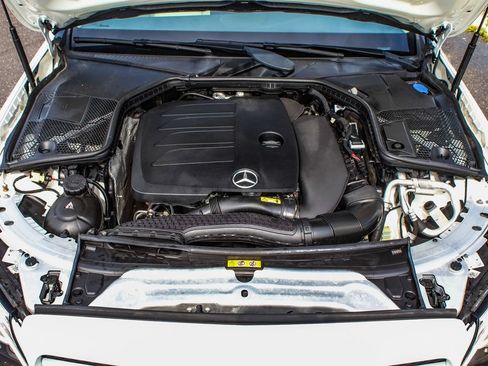 Used 2019 Mercedes-Benz C 300 4MATIC Sedan image 44
