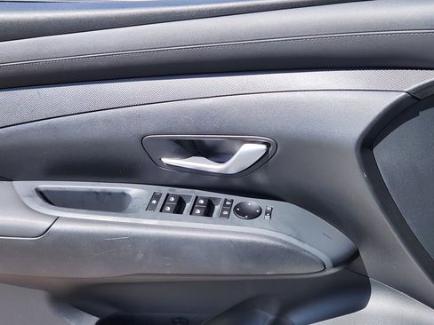 Certified 2025 Hyundai Santa Cruz SE AWD/4WD image 9
