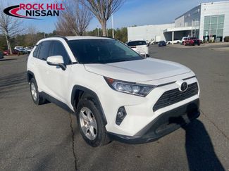 Used 2021 Toyota RAV4 XLE video 1