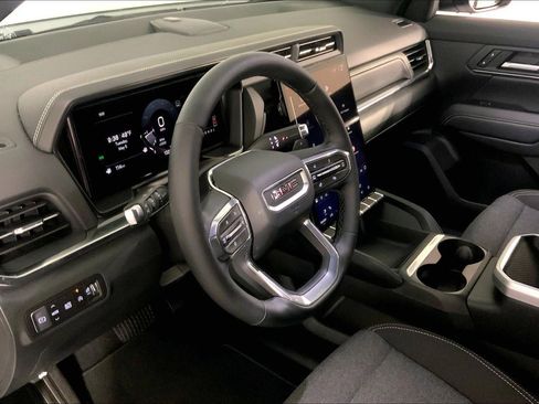 Used 2026 GMC Terrain Elevation FWD image 14