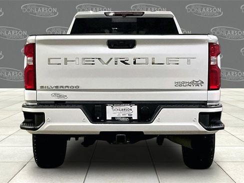 Used 2022 Chevrolet Silverado 3500 High Country image 6