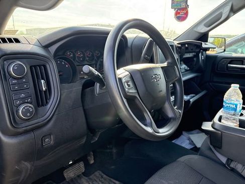 Used 2021 Chevrolet Silverado 1500 Custom Trail Boss AWD/4WD image 8