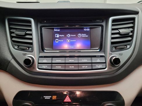 Used 2017 Hyundai Tucson SE image 25