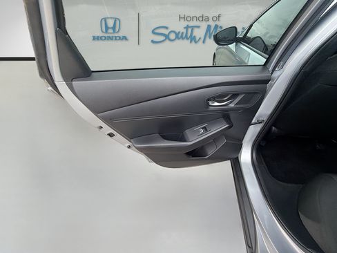 Used 2024 Honda Accord Sport image 24