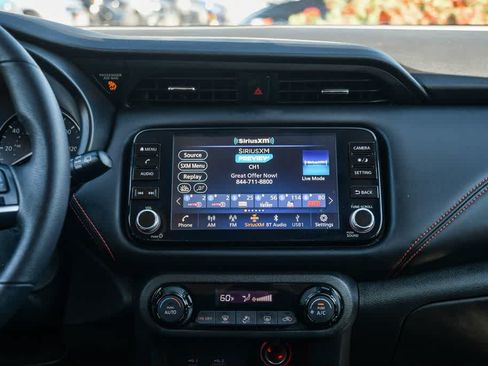 Used 2022 Nissan Kicks SR w/ Interior Electronics Package FWD image 13