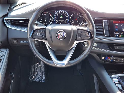 Used 2024 Buick Enclave Premium image 21