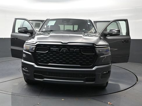 Used 2025 RAM 1500 Big Horn RWD image 30