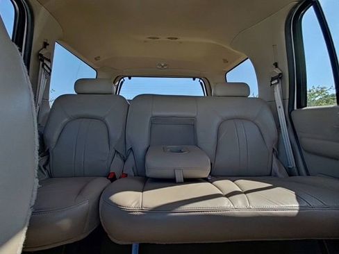 Used 2000 Ford Expedition Eddie Bauer AWD/4WD image 26