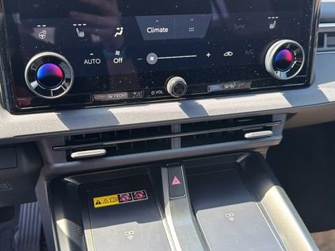 New 2026 Toyota C-HR image 16