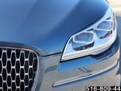 Used 2020 Lincoln Aviator Reserve w/ Equipment Group 202A image 11