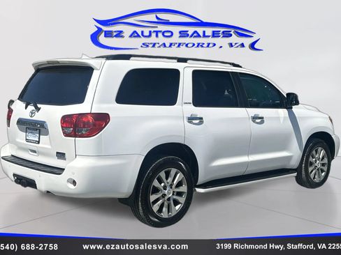 Used 2015 Toyota Sequoia Limited AWD/4WD image 5