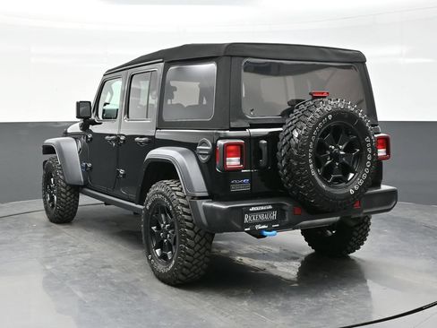 Used 2023 Jeep Wrangler Unlimited AWD/4WD image 5
