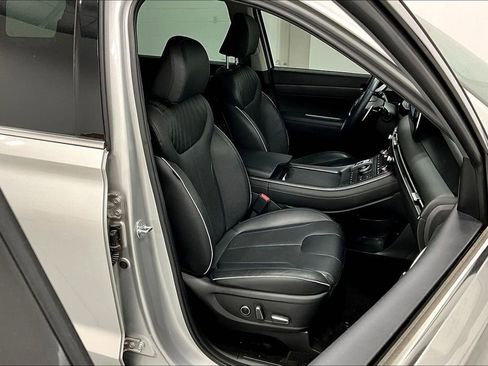 Used 2024 Hyundai Palisade Limited image 10