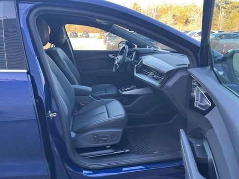 Used 2023 Audi Q4 e-tron Premium Plus w/ Premium Plus image 38